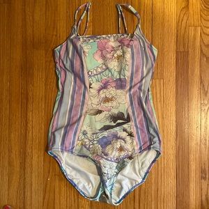 Floral stripe style one piece baiting suit